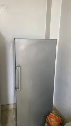 فريزر فسيتل للبيع مستعمل لفتره بسيطه