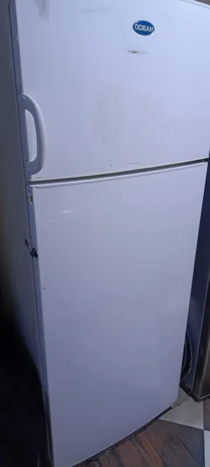 ثلاجه مستعمله لبيع