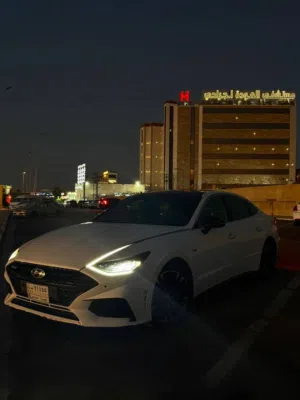 Used Hyundai Sonata in Basra