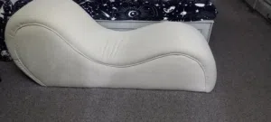 كنبايه منحنيه لراحة الظهر والدسكات