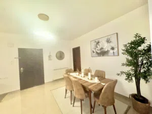 180 m2 3 Bedrooms Apartments for Sale in Ramallah and Al-Bireh Al Irsal St.