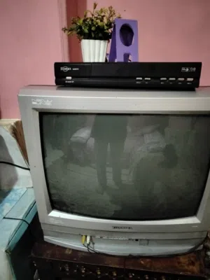 للبيع تلفزيون توشيبا العربي