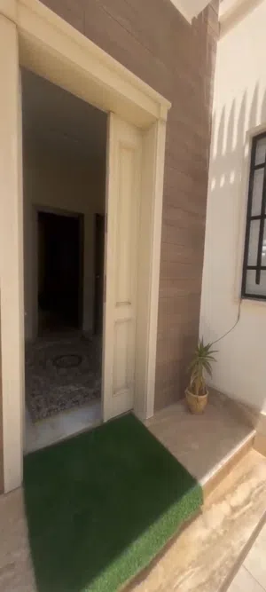 منزل للبيع في زويتة عين زارة السعداوي