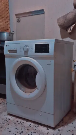 غساله ملابس ال جي مستعمله استعمال نظيف