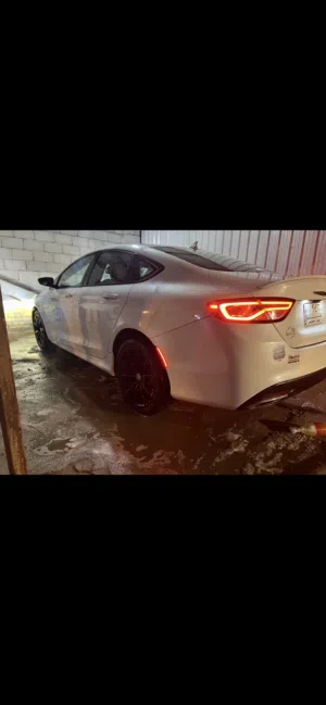 2015 v6 C200