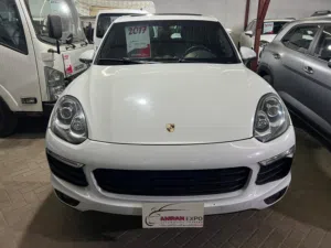 Porsche cayenne 2016