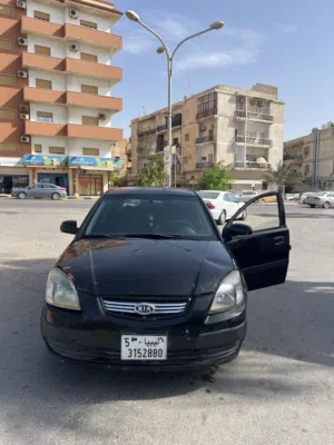 Used Kia Rio in Tripoli