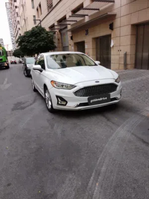 للايجار فورد فيوجن 2020 اسبوعي شهري فقط