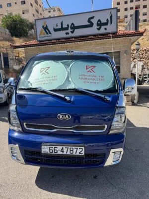 بكب كيا بونغو دبل كبين 2020 جمرك حديث بحالة الوكالة والمسافة القطوعة 60000 كم ( وارد كوري )
