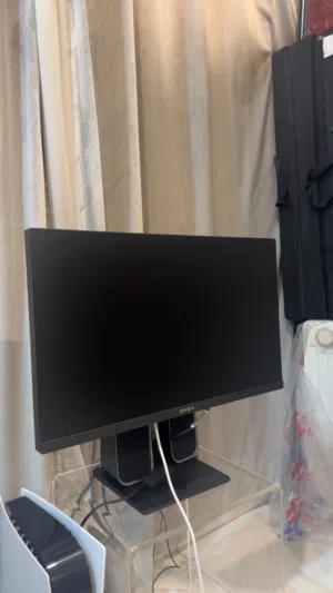شاشة omen 23.8 inch ( مستعمله 3 ايام فقط )
