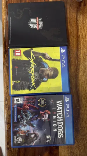 ثلالث اشرطة ps4 حالة ممتاز