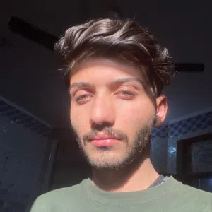 علي احسان علي 