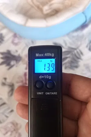 عسل بو طويق مع شمع حايل كيلو و300جرام