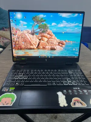 laptop: Acer Nitro 16