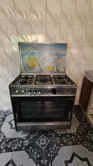غاز مستعمل بحال جيد للبيع