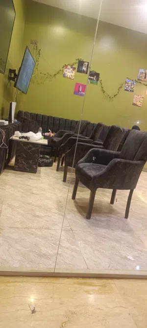 عدد 2 كنبه 8كراسي