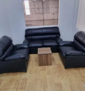 طقم كنب مكتبي جلد موديل الدب الأصلي 4مقاعد توصيل مجاني