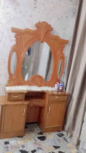كنتور وميز مرايا