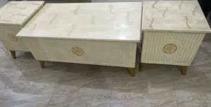 طقمين وسط مكون من ثلاث قطع لون بني ولون بيج للبيع