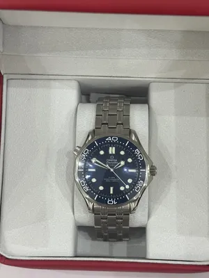 Omega . Automatic . Blue0