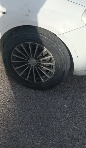 ‏أفون ‏.‏ 15 ‏.‏ مستعمل‏2