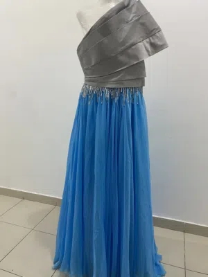 فساتين مستعمله شبه جديده