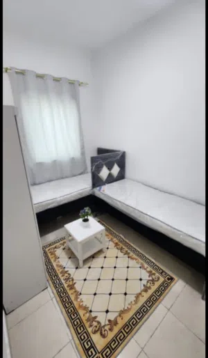 سرير للاجار