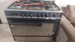 غاز وفرن بحاله جيده