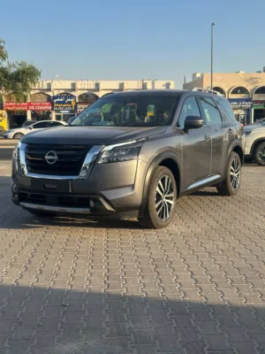 New Nissan Pathfinder in Al Ain
