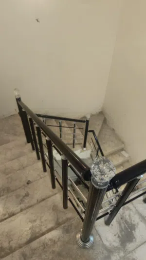 بيت للايجار بالحكيمية بناء حديث