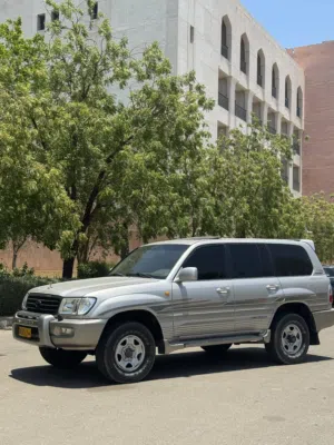 Used Toyota Land Cruiser in Al Batinah