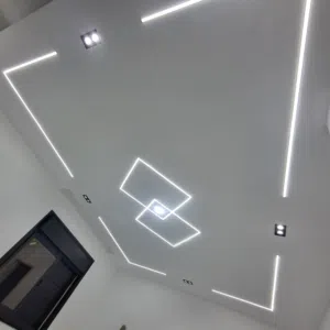 فني تركيب ديكورات