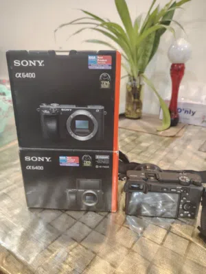 Sony 6400 mirror less camera