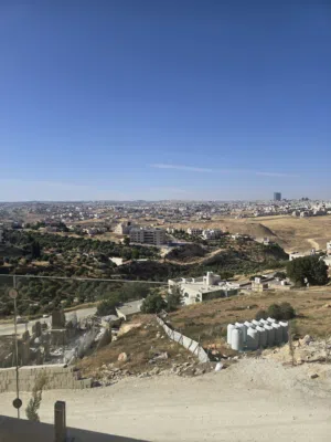 200 m2 3 Bedrooms Apartments for Sale in Amman Al-Thuheir