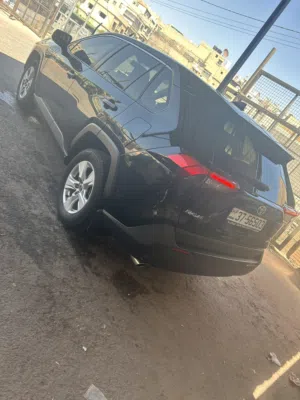 Used Toyota RAV 4 in Zarqa
