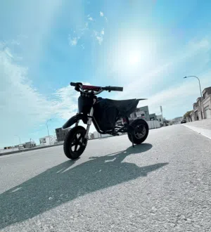 Powerful Electric Dirt Bike - 2-3 Hour Long Battery Life!