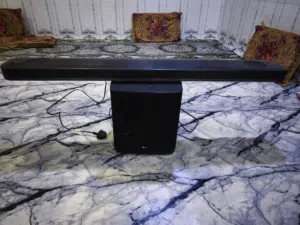 ، صوتية (Sound Bar) من شركة LG العالمية