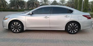Nissan Altima sL . American 2018