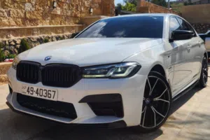 Bmw 530e 2022 Plug in hybrid  قطعت مسافة 37 الف مايل فقط