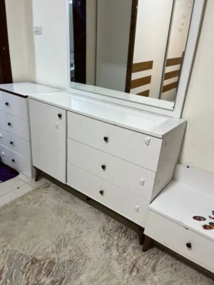 اثاث منزل كامل للبيع بسعر مميز جدا