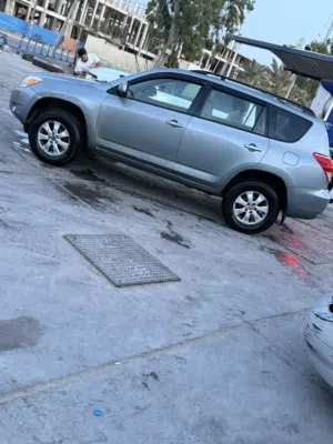 Used Toyota RAV 4 in Tripoli