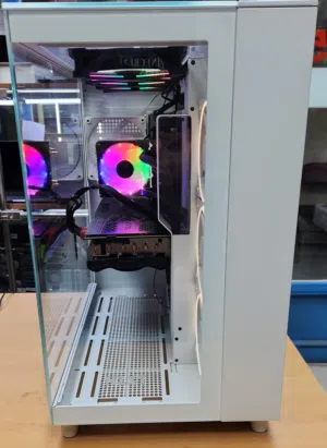 للبيع بي سي جيمنق Core i7 12Gen256 SSD+1TB/16Ram  DDR4/ 3070 Ti 8 GB RTX كالجديد