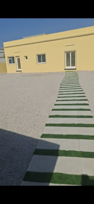 4 Bedrooms . Unfurnished . Yearly2