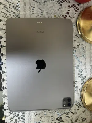 Ipad pro 11 4th m2 ايباد برو الجيل الرابع معالج m2