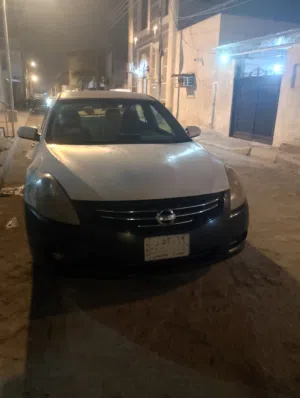 نيسان التيما 2011