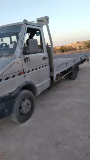 افيكوا ساحبة للبيع محرك استندر  سيرية عجل شبه جديدة  سيارة كويسة اخدم طول