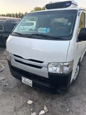 سياره تيوتا