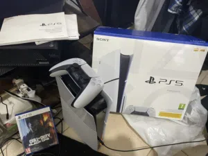 PlayStation 5 slim with cd and call of duty black ops 7