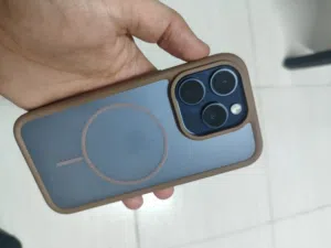 Apple iPhone 15 Pro 128 GB in Muscat
