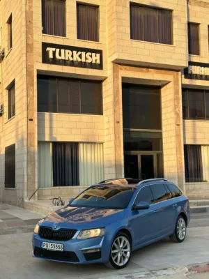 Skoda . Octavia . 2016 . New2